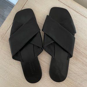 Everlane Black Leather Crossover Sandals